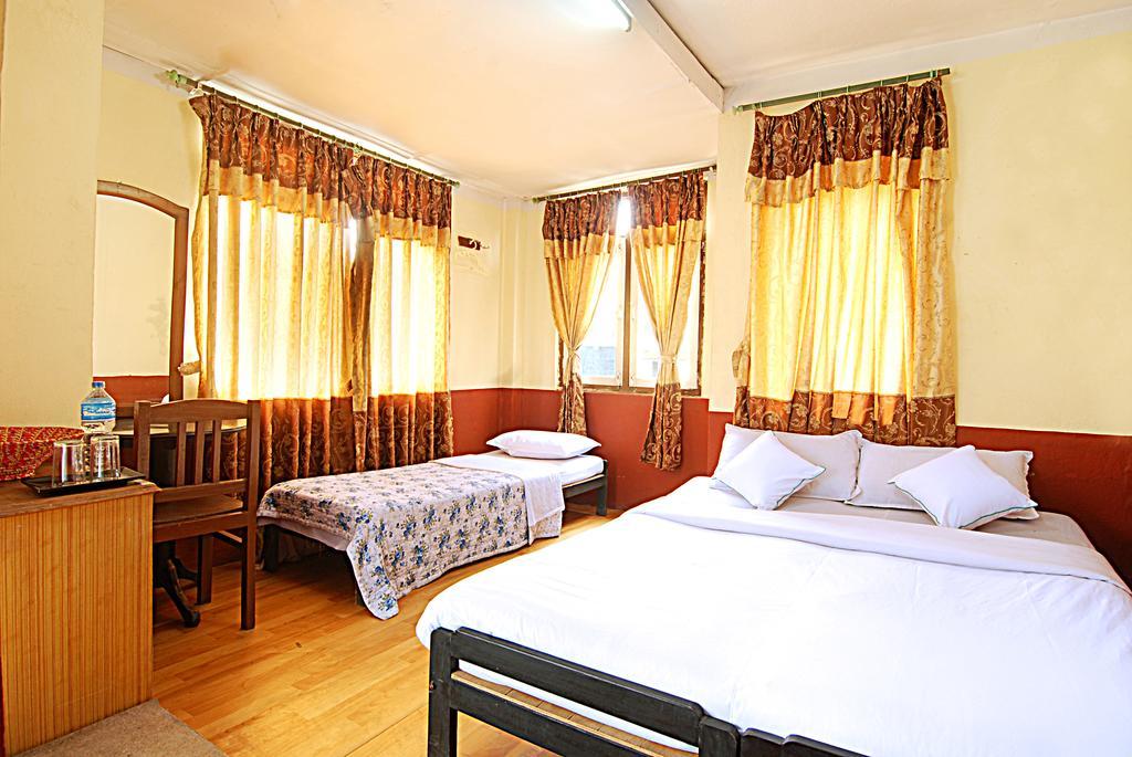 Kathmandu Garden House Hotell Exteriör bild