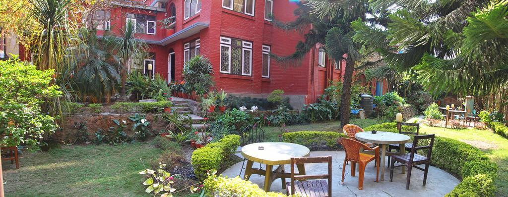 Kathmandu Garden House Hotell Exteriör bild