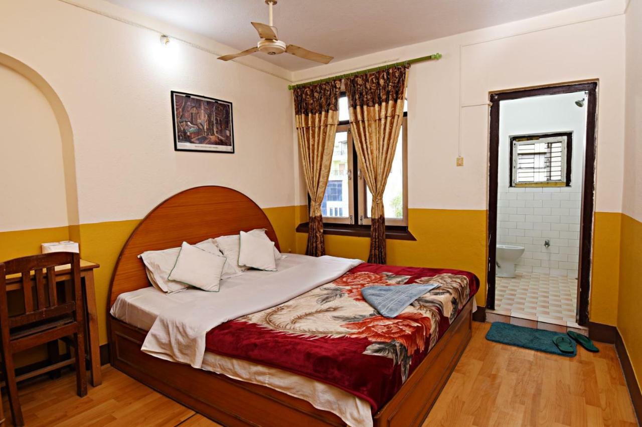 Kathmandu Garden House Hotell Exteriör bild