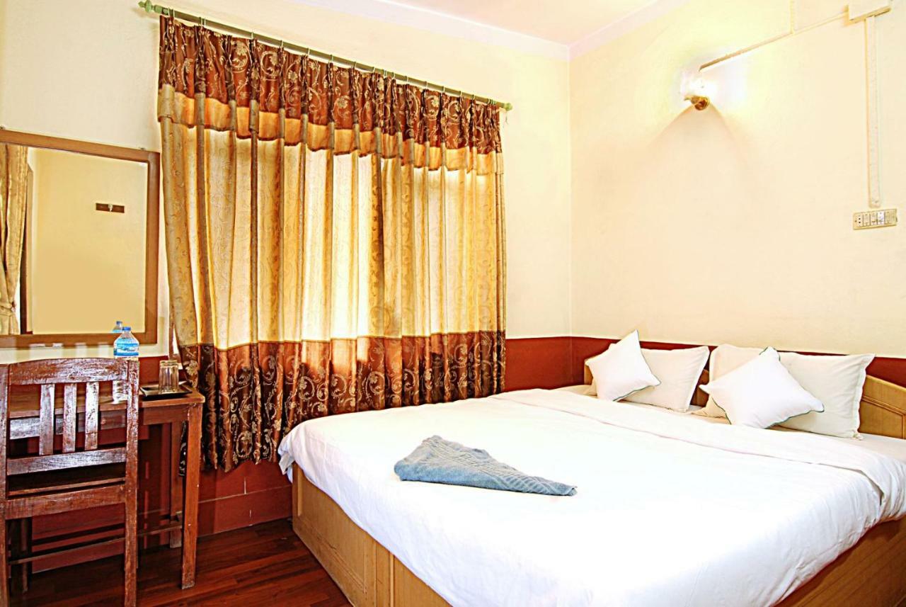 Kathmandu Garden House Hotell Exteriör bild